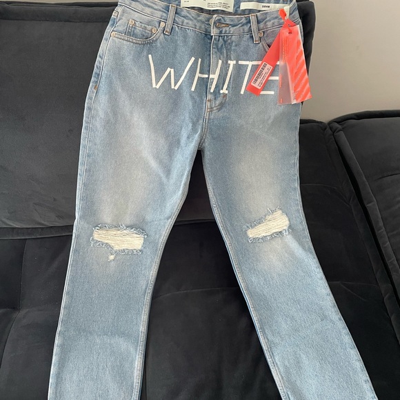 OFF-WHITE “DENIM LABEL” Straight-Leg Jeans - Picture 3 of 3